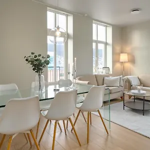 Elegant Center - Ideal For Business Or Leisure Travelers Bergen
